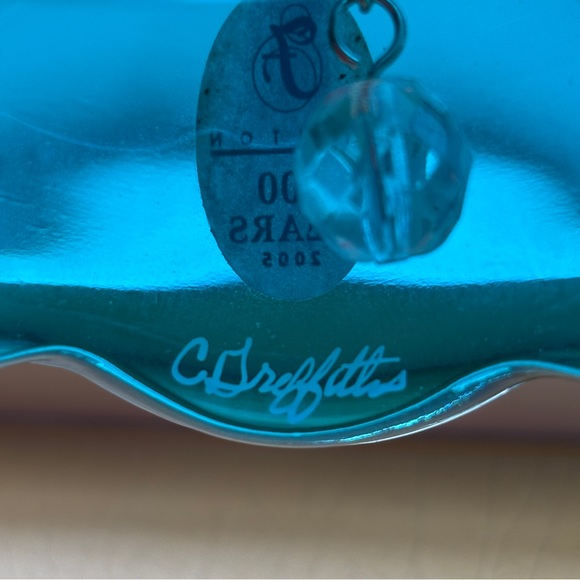 Fenton Teal Glass Bell Hand painted and Signed 100 Year Anniversary - 2005 - Picture 7 of 7